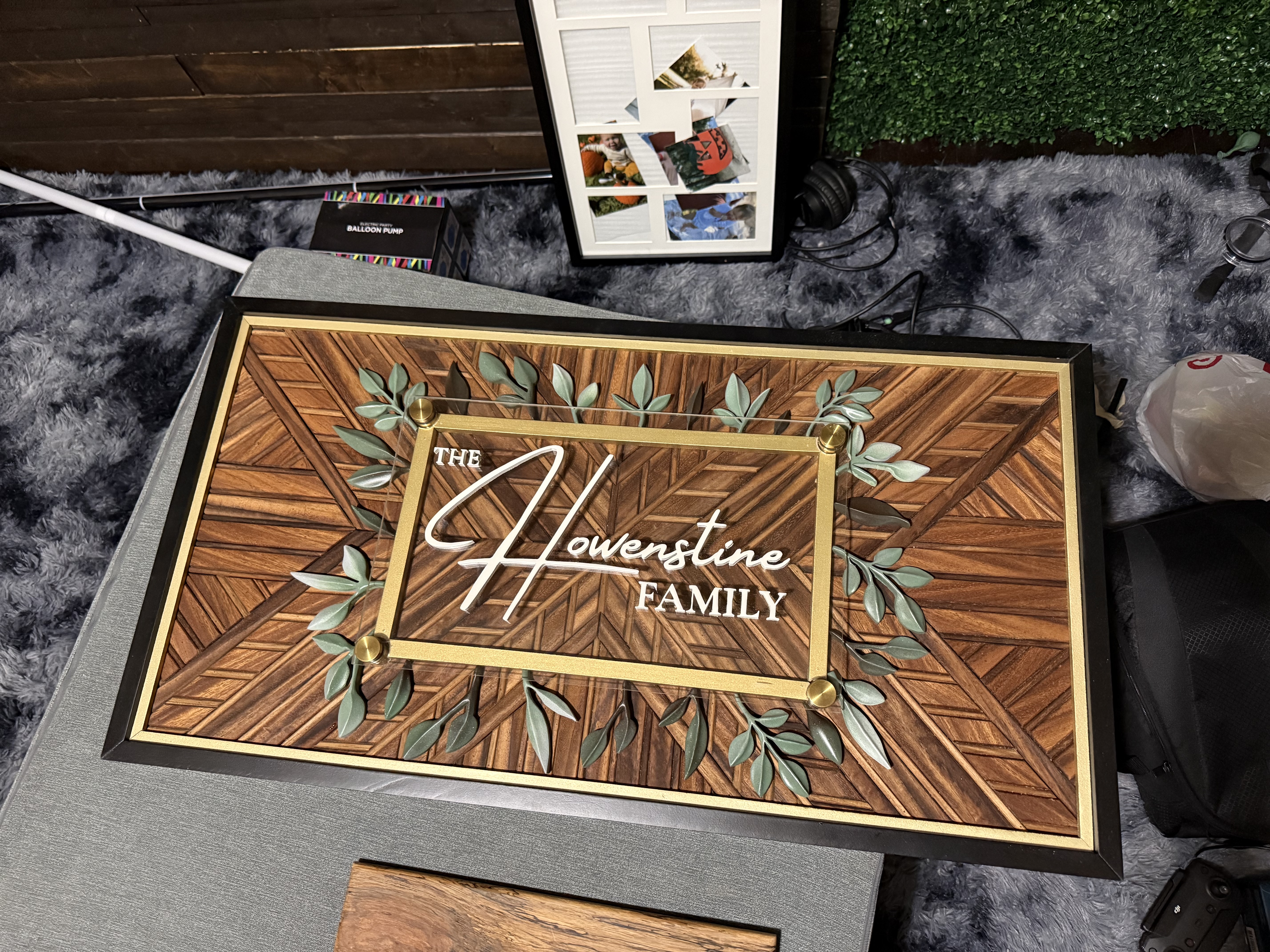 Howenstine Family Sign